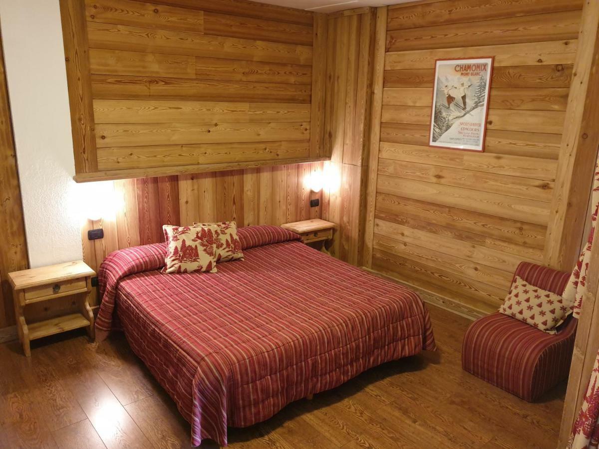 Hotel Rendez-Vous - Aymavilles Zewnętrze zdjęcie