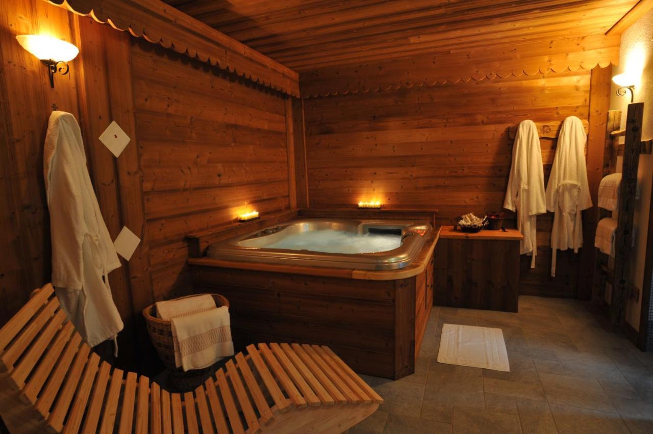 Hotel Rendez-Vous - Aymavilles Zewnętrze zdjęcie